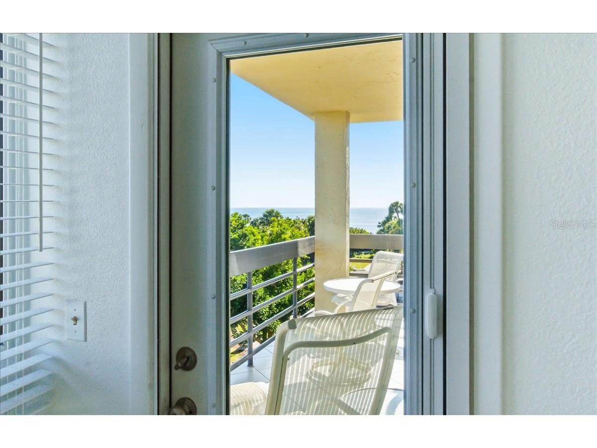 1065 Gulf Of Mexico Drive #305 Longboat Key FL 34228 A4681609 image23