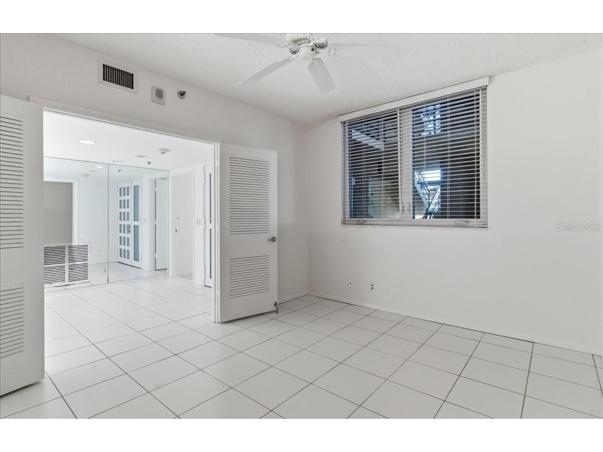 1065 Gulf Of Mexico Drive #305 Longboat Key FL 34228 A4681609 image34