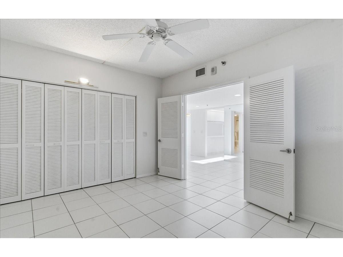 1065 Gulf Of Mexico Drive #305 Longboat Key FL 34228 A4681609 image35