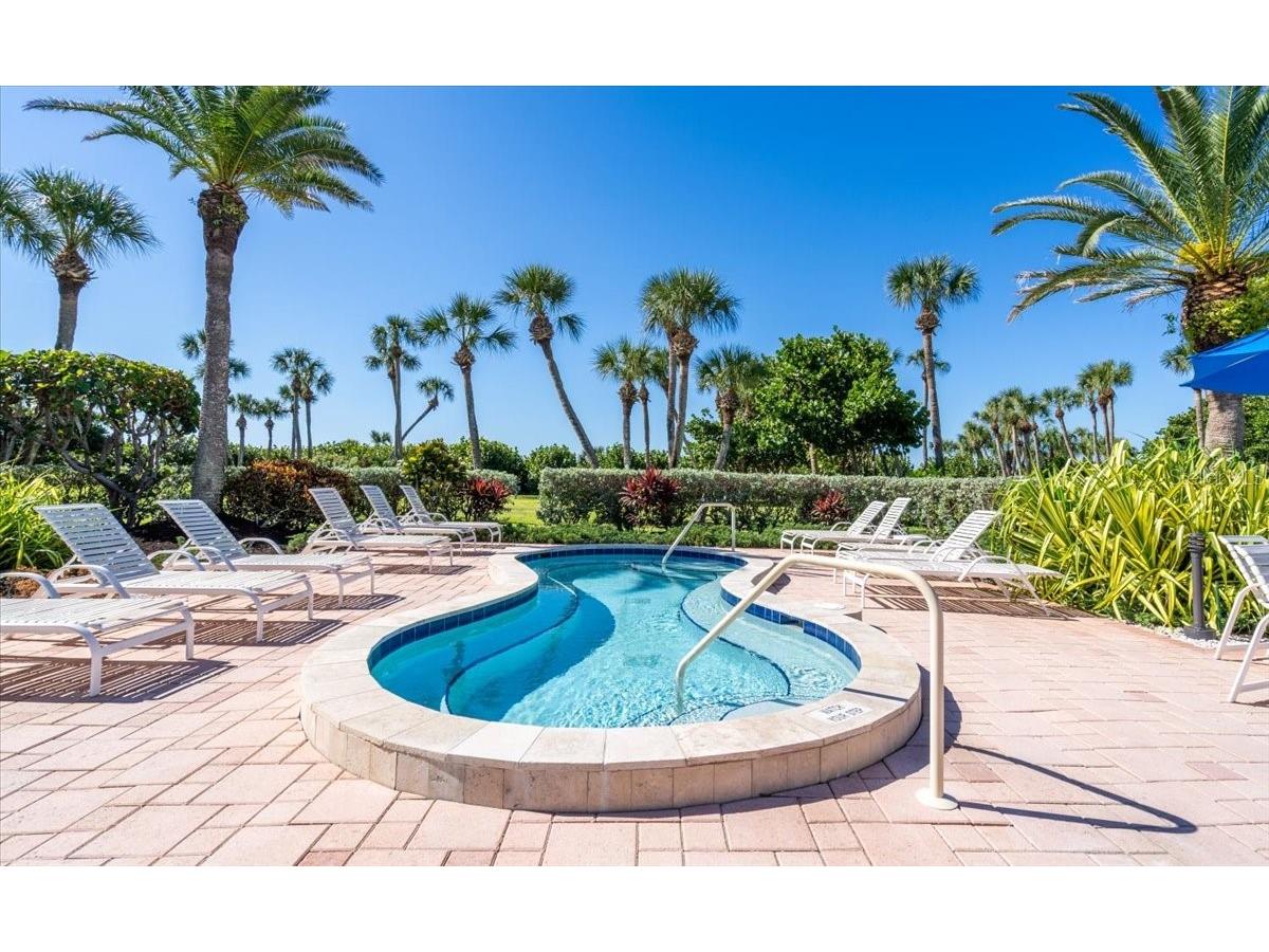 1065 Gulf Of Mexico Drive #305 Longboat Key FL 34228 A4681609 image40