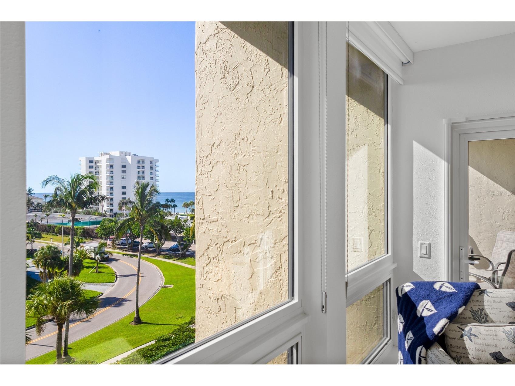 1065 Gulf Of Mexico Drive #402 Longboat Key FL 34228 - GULF AND SARASOTA BAY A4666641 image18