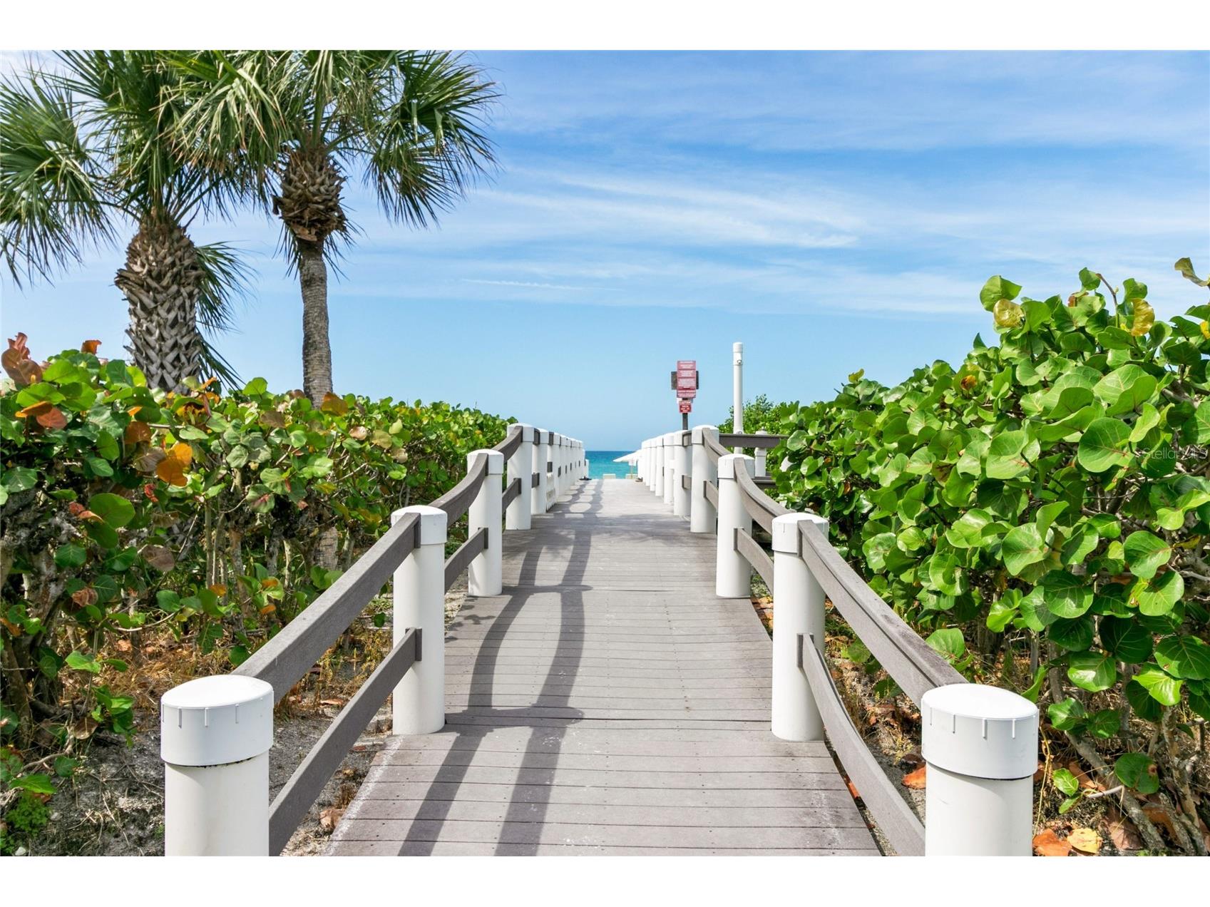 1065 Gulf Of Mexico Drive #402 Longboat Key FL 34228 - GULF AND SARASOTA BAY A4666641 image26