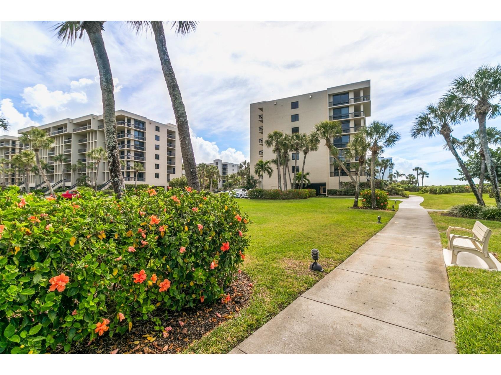 1065 Gulf Of Mexico Drive #402 Longboat Key FL 34228 - GULF AND SARASOTA BAY A4666641 image45