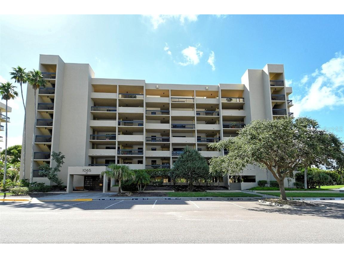 1065 Gulf Of Mexico Drive #601 Longboat Key FL 34228 - GULF A4662468 image1