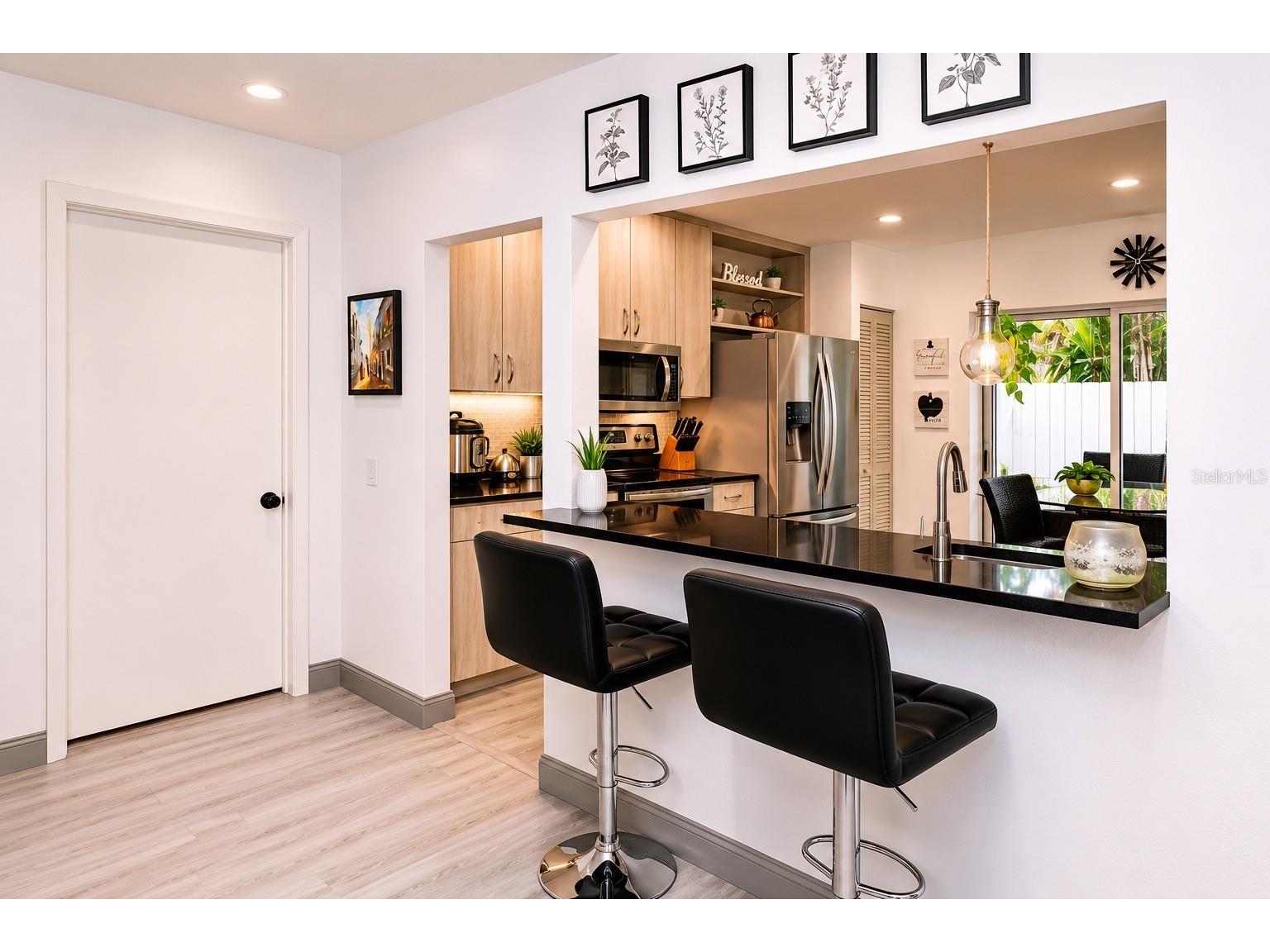 1065 Lewis Avenue Sarasota FL 34237 A4695338 image11