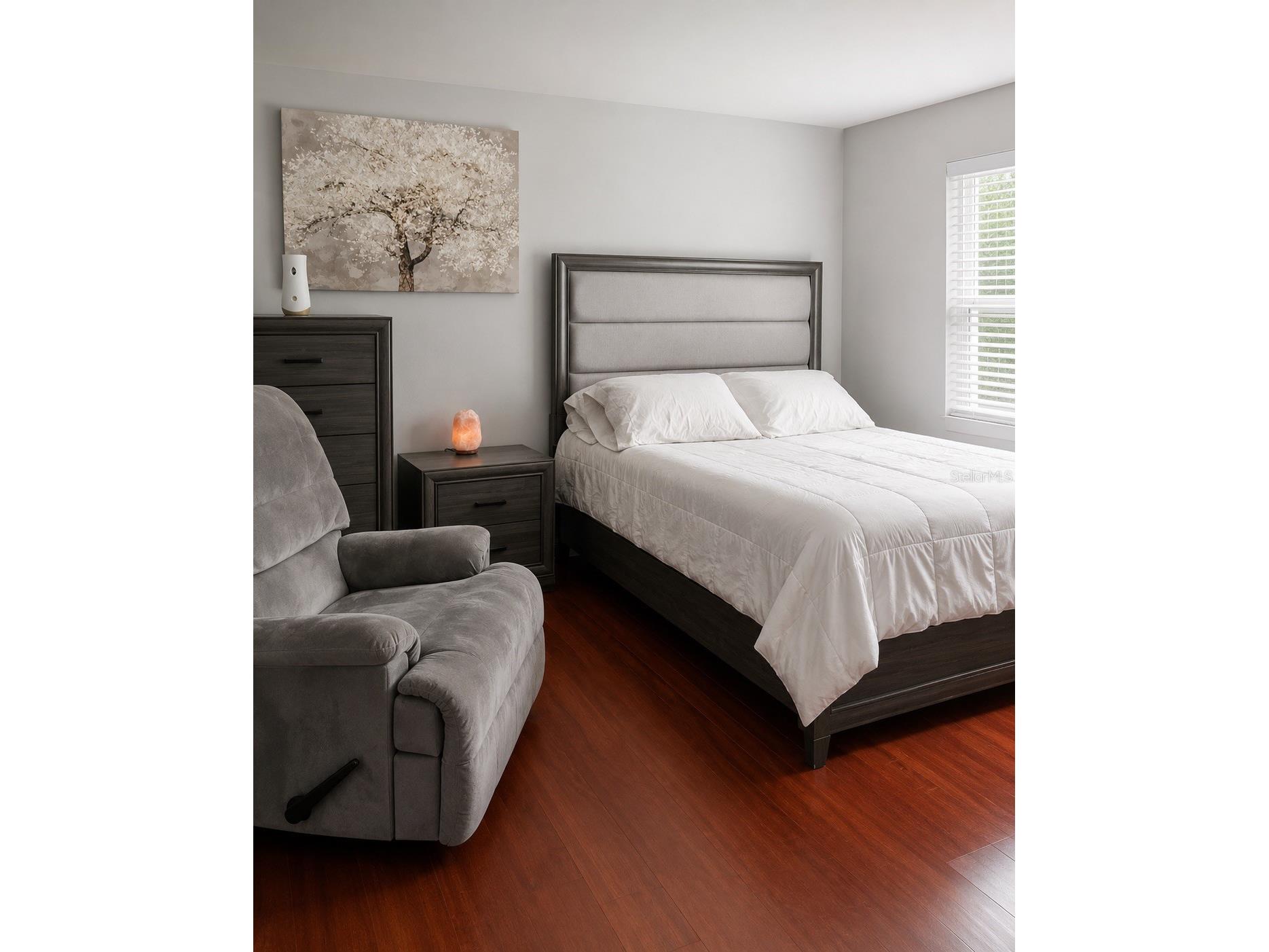 1065 Lewis Avenue Sarasota FL 34237 A4695338 image21