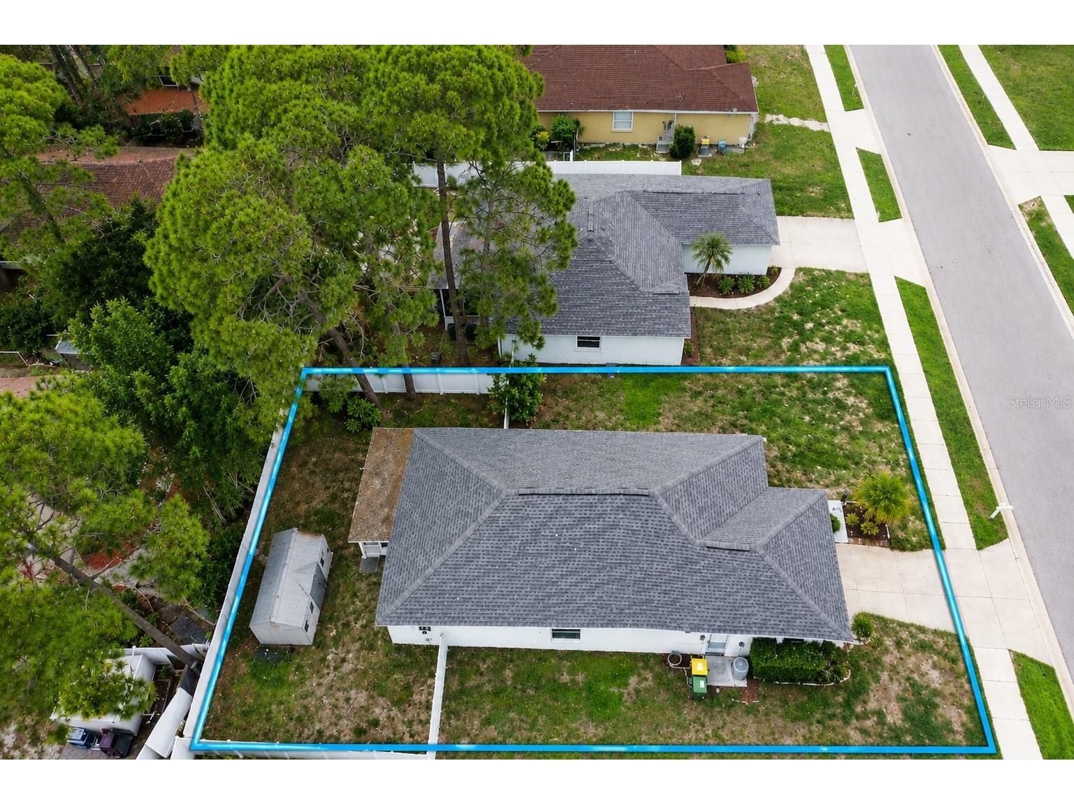 1065 Lewis Avenue Sarasota FL 34237 A4695338 image30