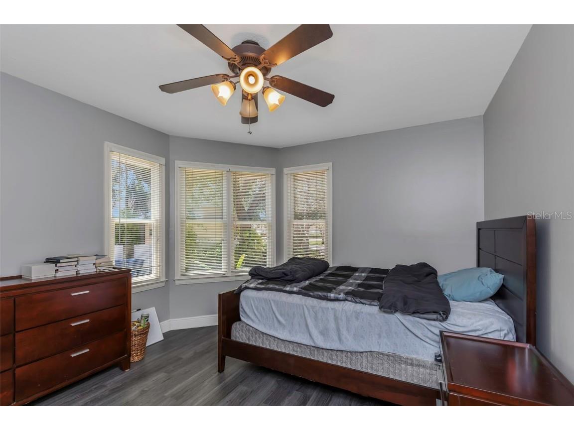 1065 Sable Court NE Saint Petersburg FL 33702 W7878146 image33