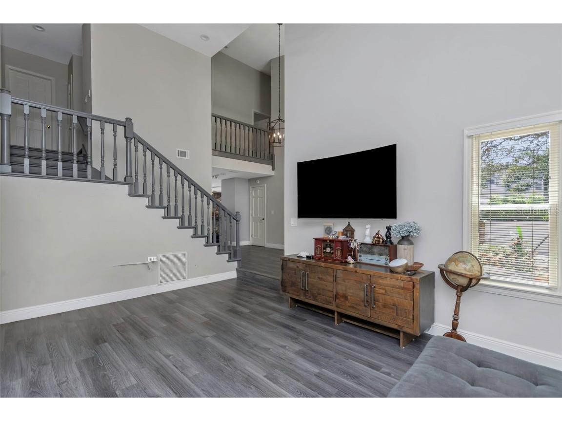 1065 Sable Court NE Saint Petersburg FL 33702 W7878146 image40