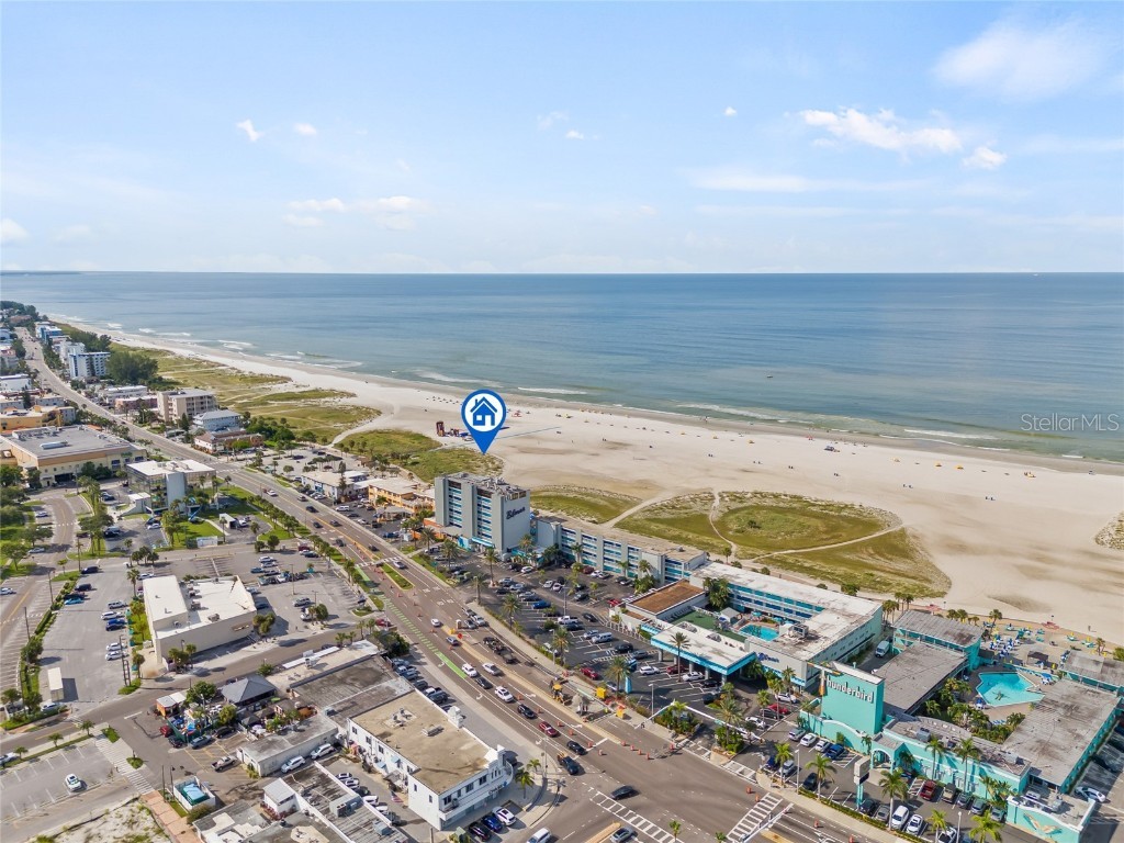 10650 Gulf Boulevard #541 Saint Petersburg FL 33706 - GULF OF MEXICO TB8440025 image1