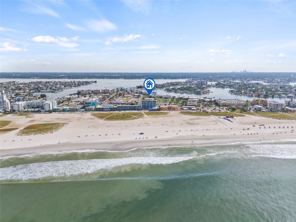 10650 Gulf Boulevard #541 Saint Petersburg FL 33706 - GULF OF MEXICO TB8440025 image27