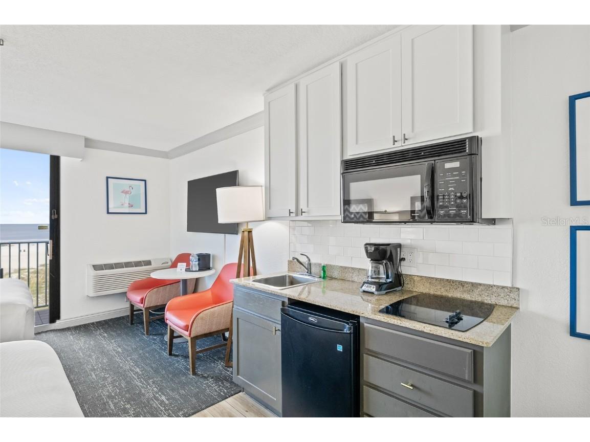 10650 Gulf Boulevard #541 Saint Petersburg FL 33706 - GULF OF MEXICO TB8440025 image34