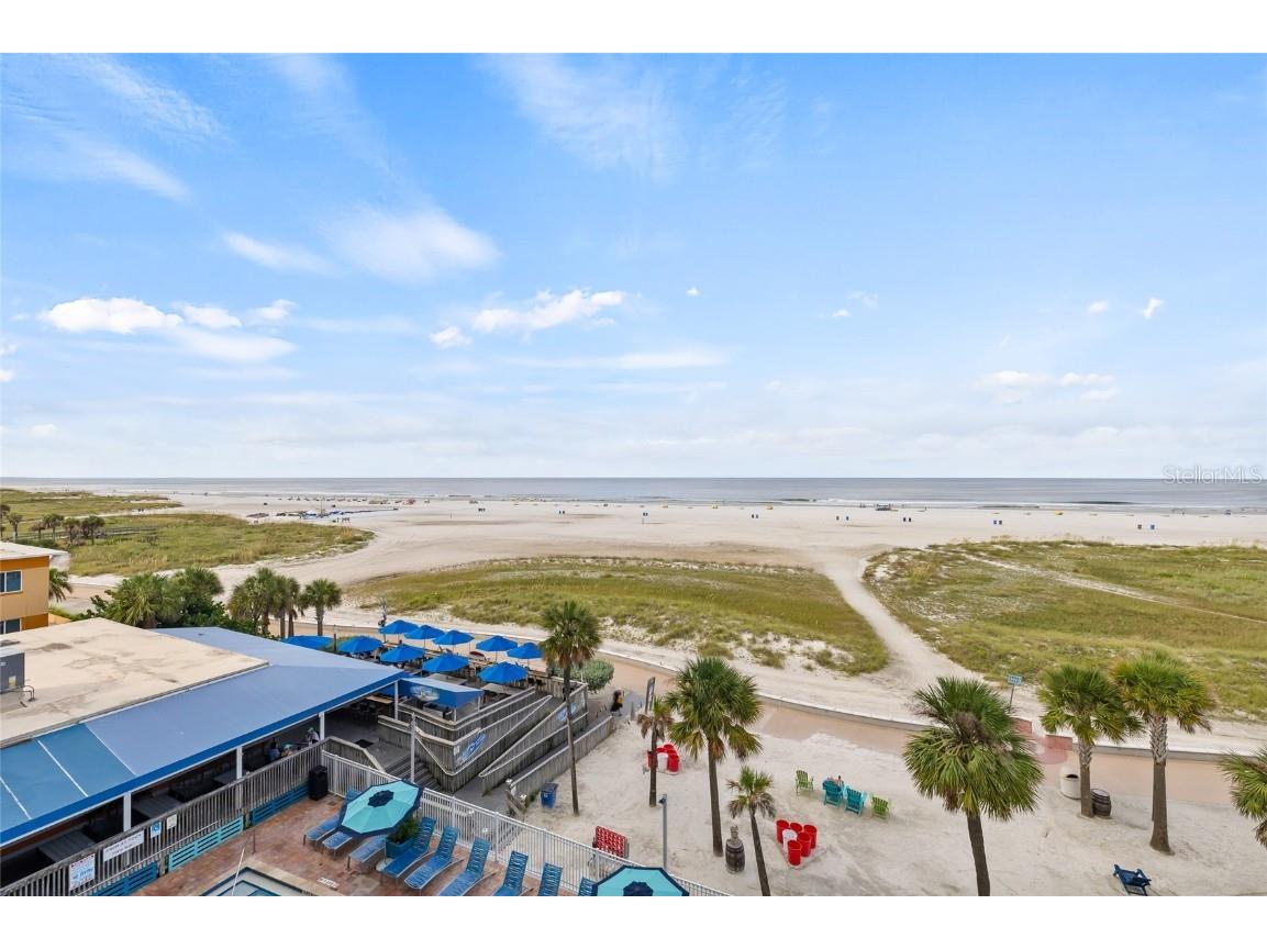 10650 Gulf Boulevard #541 Saint Petersburg FL 33706 - GULF OF MEXICO TB8440025 image46