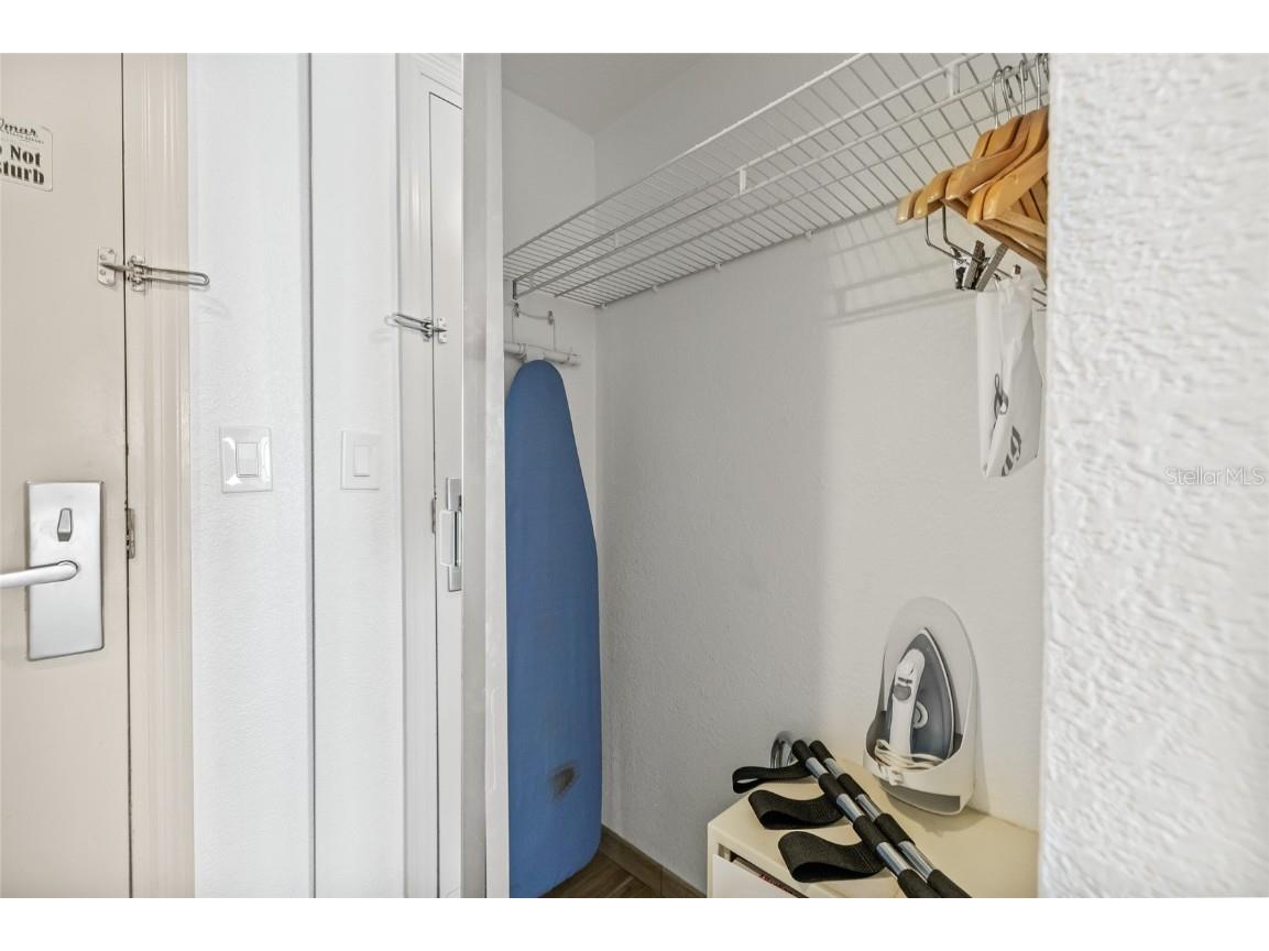 10650 Gulf Boulevard #541 Saint Petersburg FL 33706 - GULF OF MEXICO TB8440025 image52