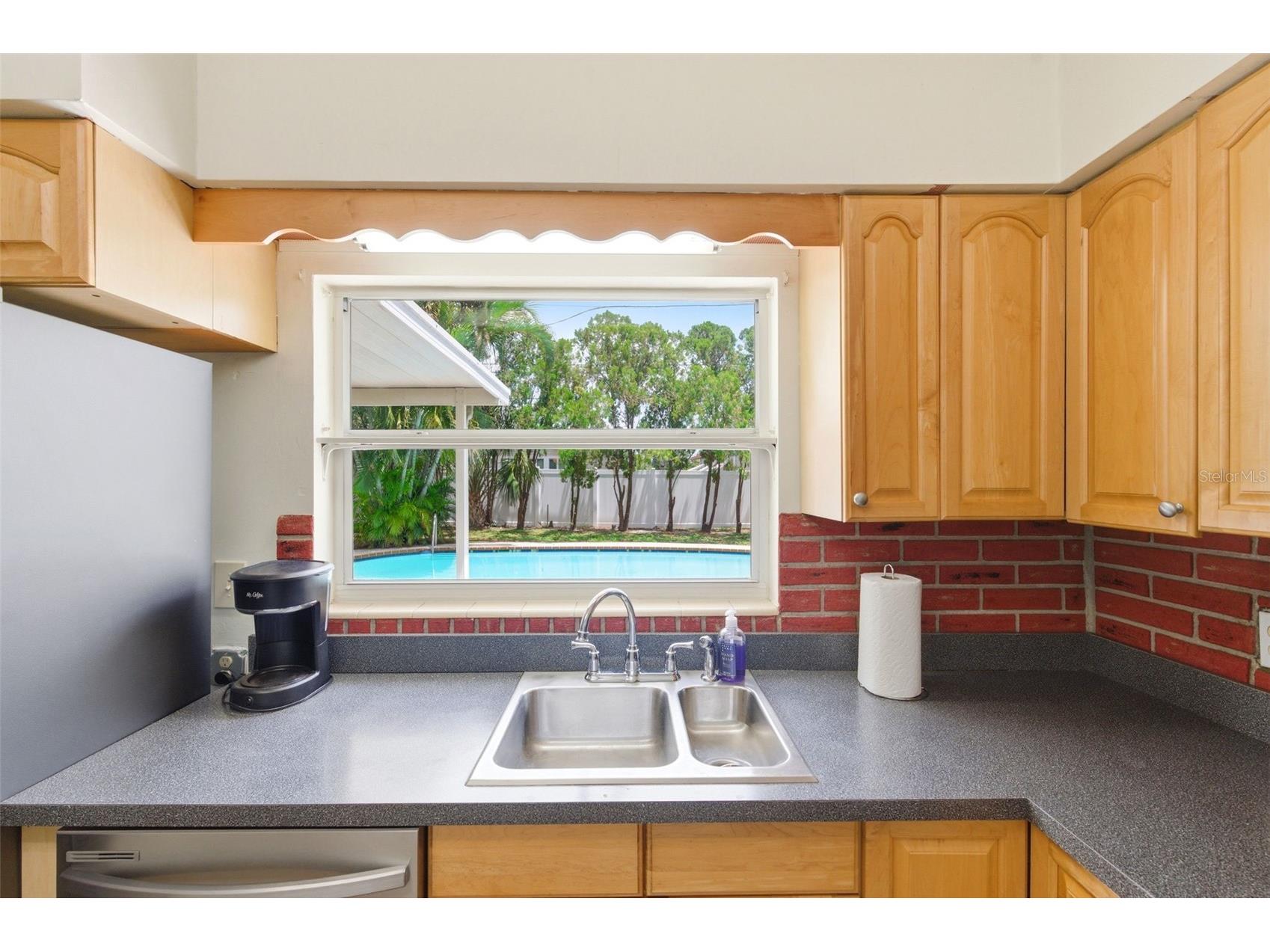 10651 125th Avenue Largo FL 33773 TB8513045 image3