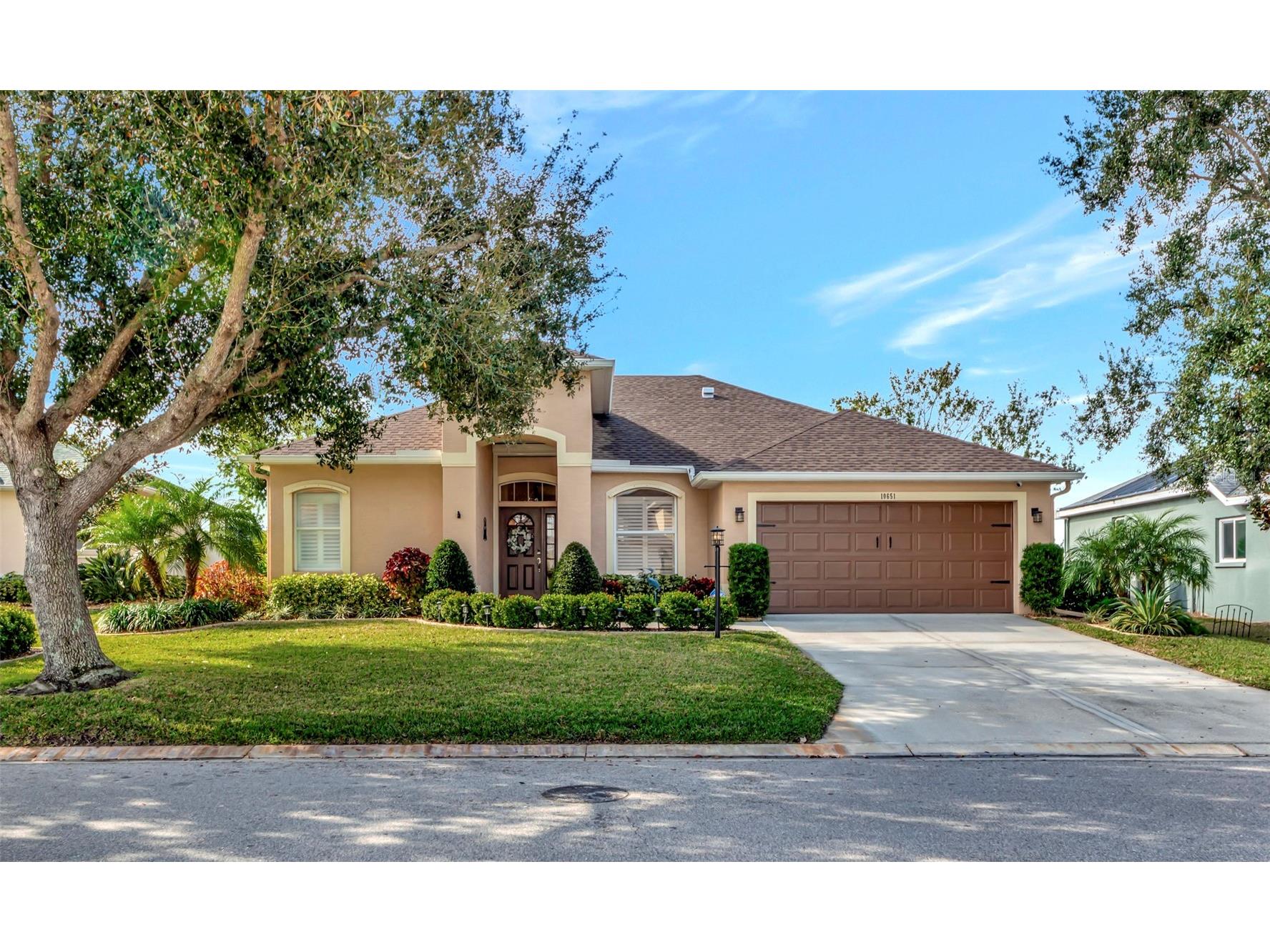 10651 Old Grove Circle Bradenton FL 34212 A4680045 image1