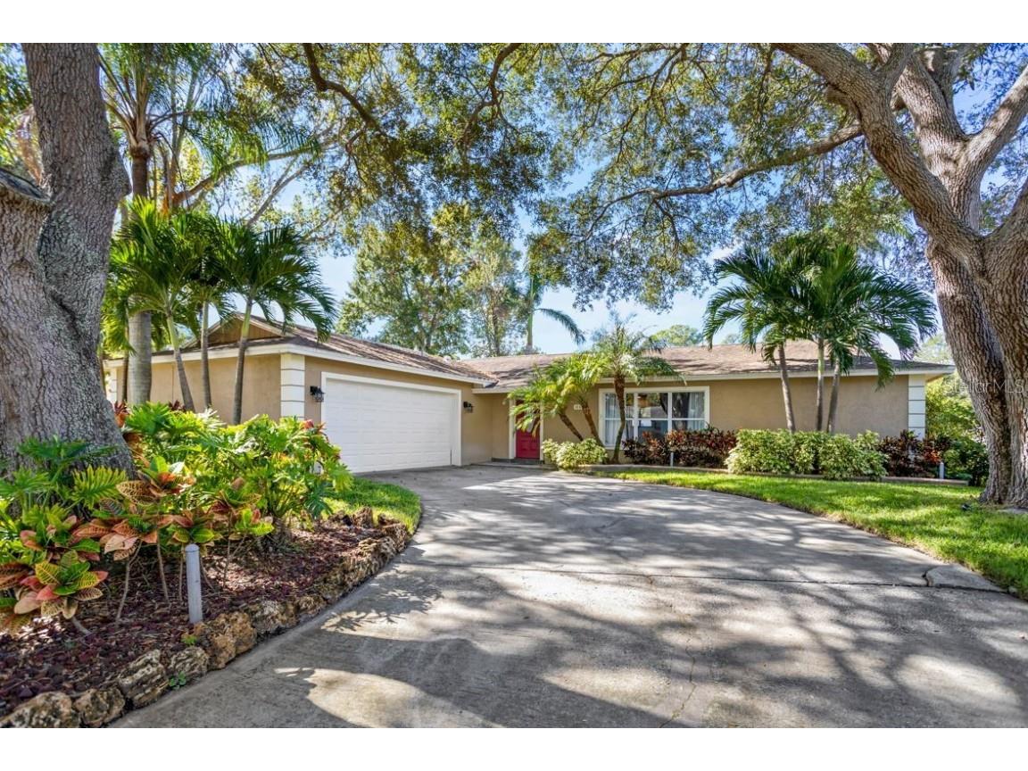 10652 Seminole Forest Street W Seminole FL 33778 U8181930 image1