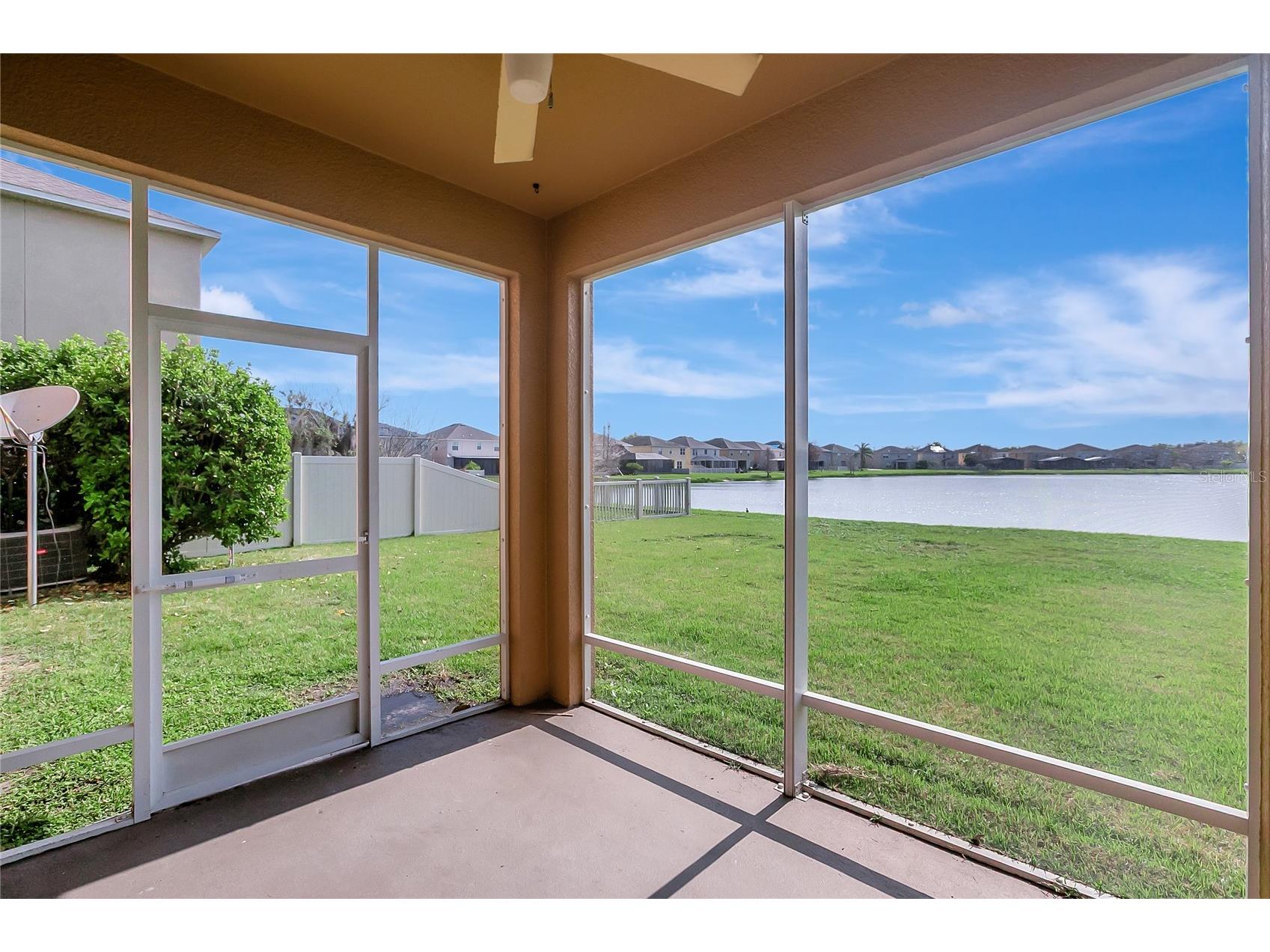 10653 Pictorial Park Drive Tampa FL 33647 TB8488323 image45