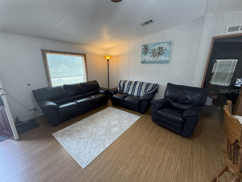 10654 Holgate Street New Port Richey FL 34654 W7876849 image6