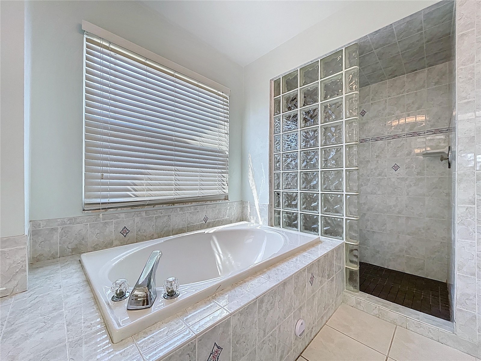 10655 Lakeview Drive New Port Richey FL 34654 W7883283 image40