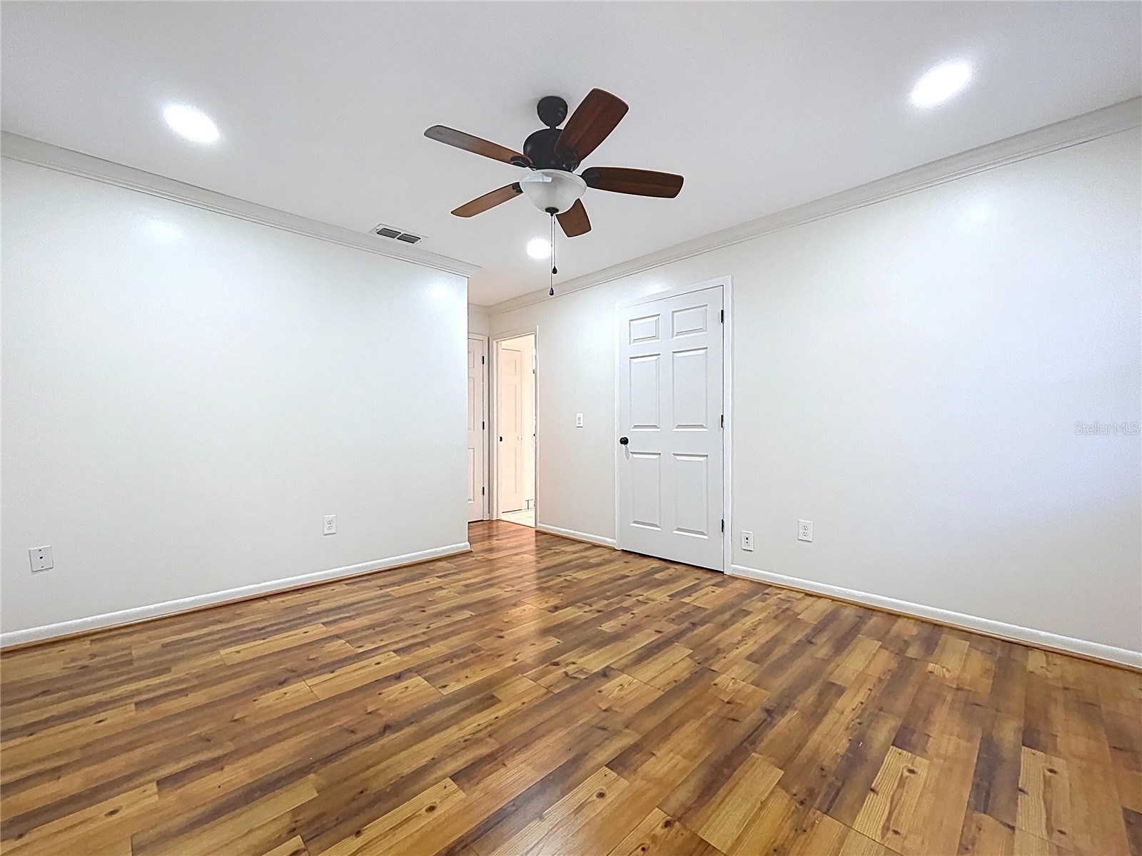 10655 Lakeview Drive New Port Richey FL 34654 W7883283 image49