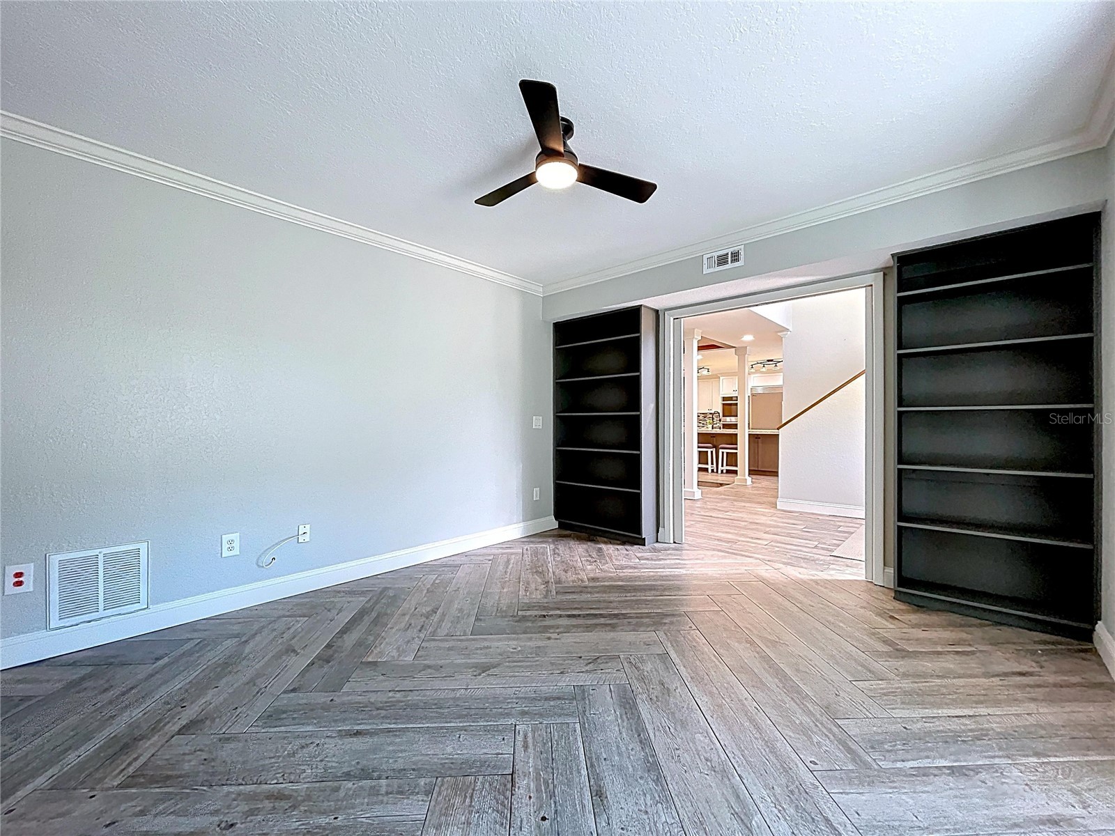 10655 Lakeview Drive New Port Richey FL 34654 W7883283 image5