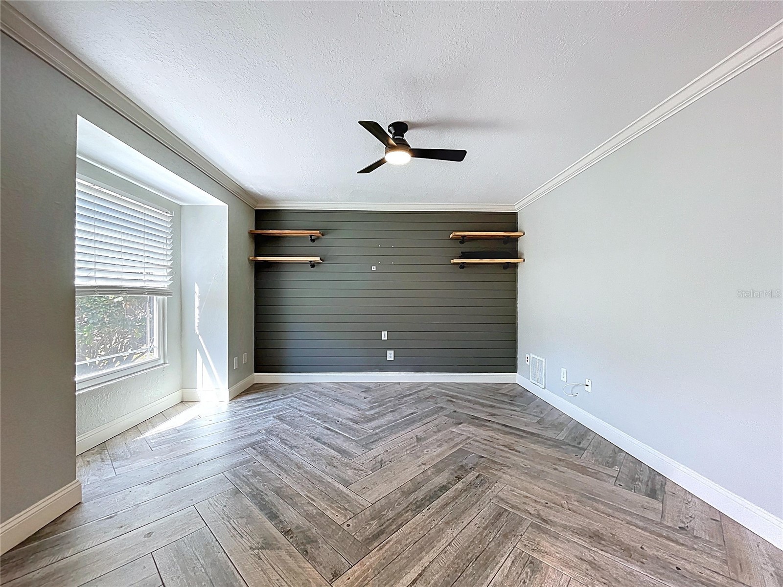 10655 Lakeview Drive New Port Richey FL 34654 W7883283 image6