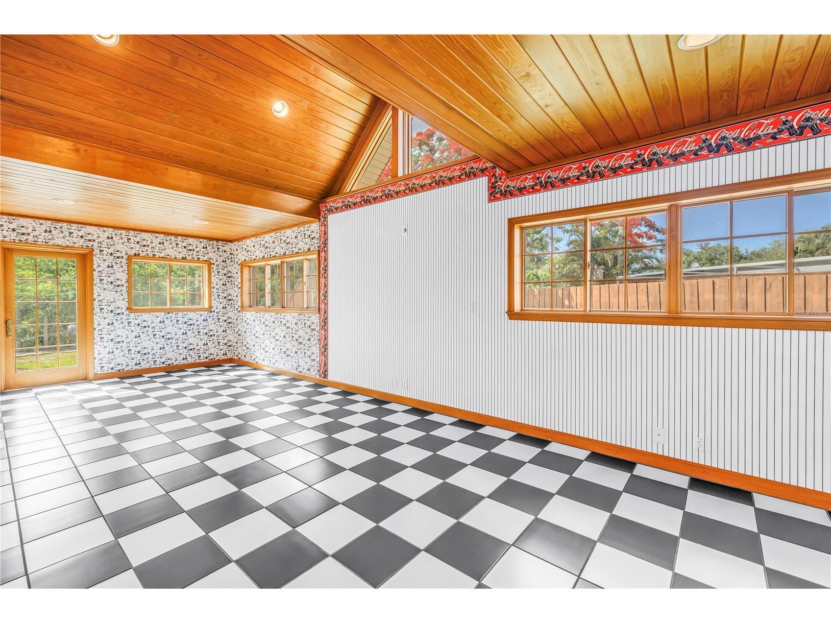 10657 Del Prado Drive E Largo FL 33774 TB8510268 image17