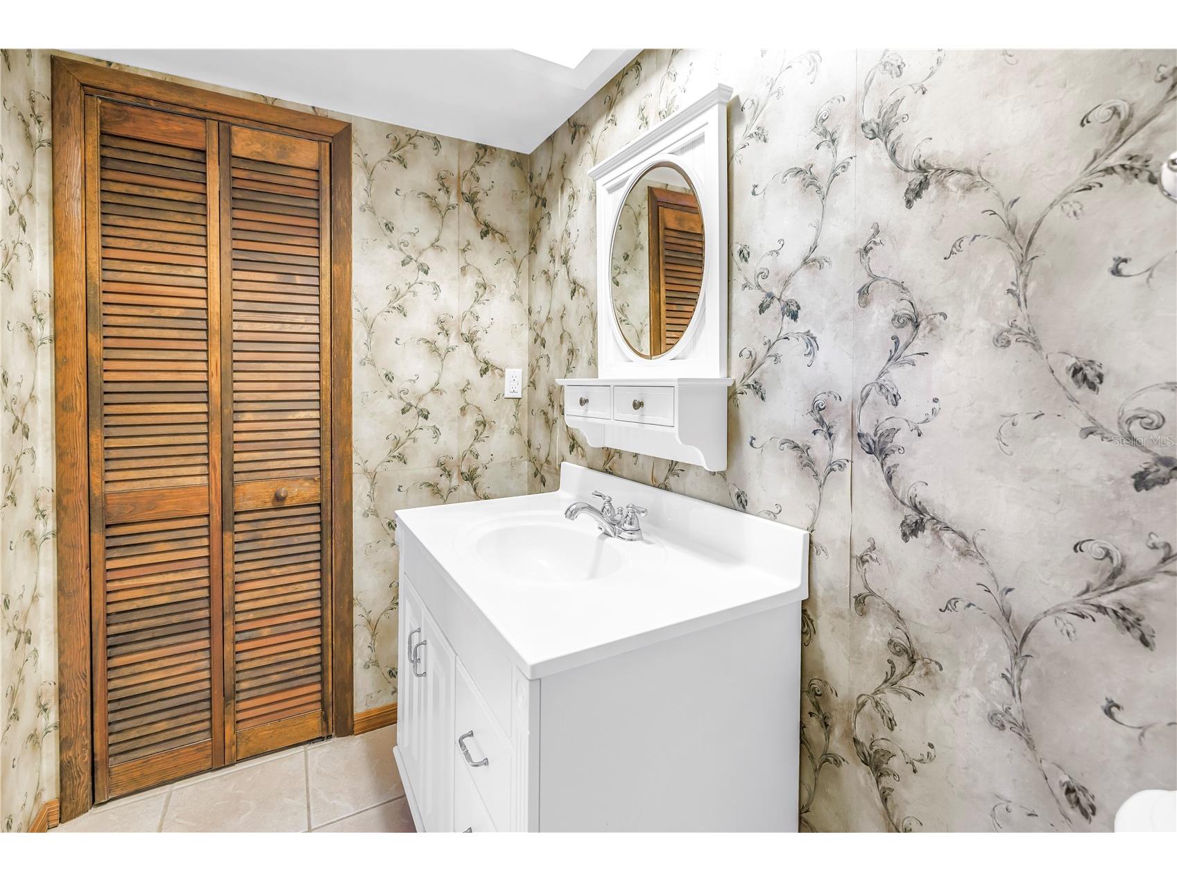 10657 Del Prado Drive E Largo FL 33774 TB8510268 image33