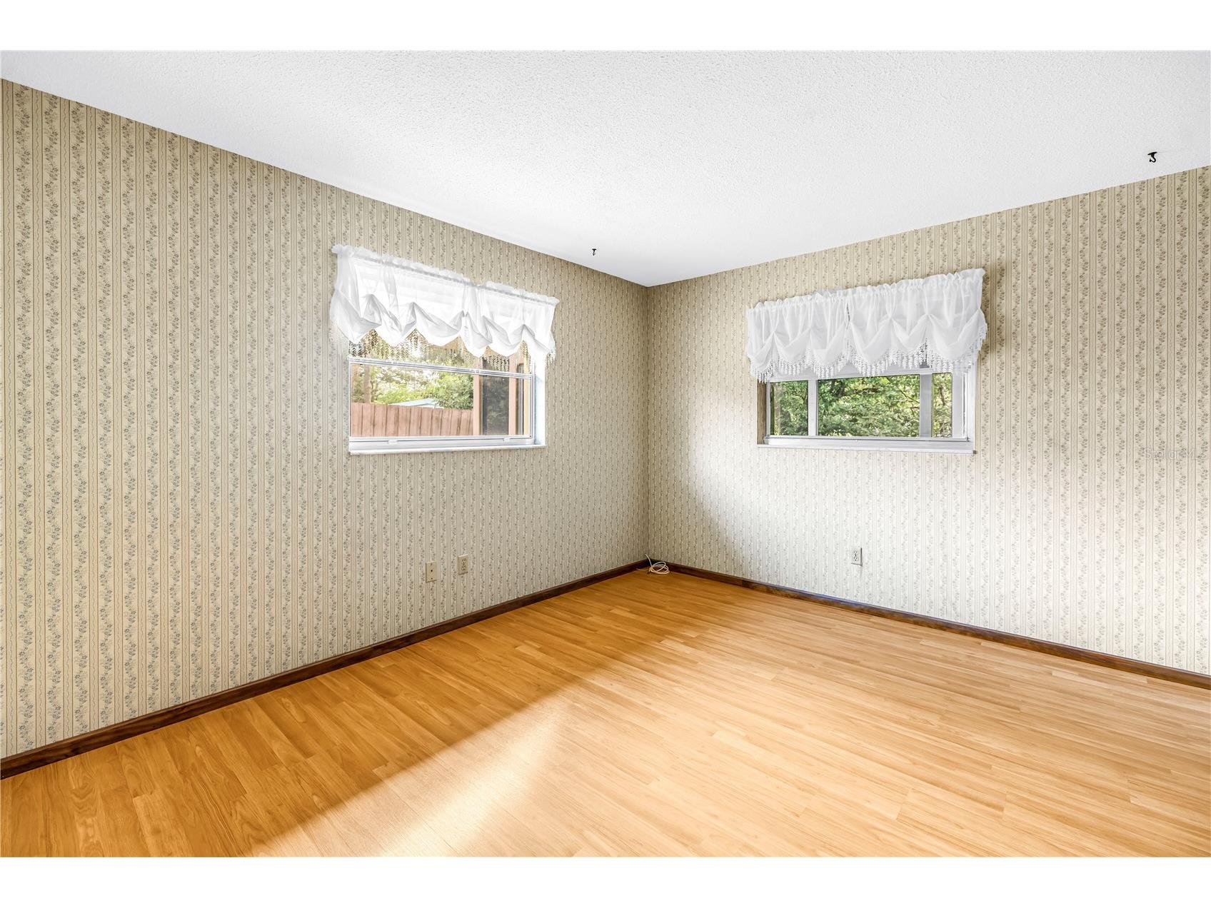 10657 Del Prado Drive E Largo FL 33774 TB8510268 image39