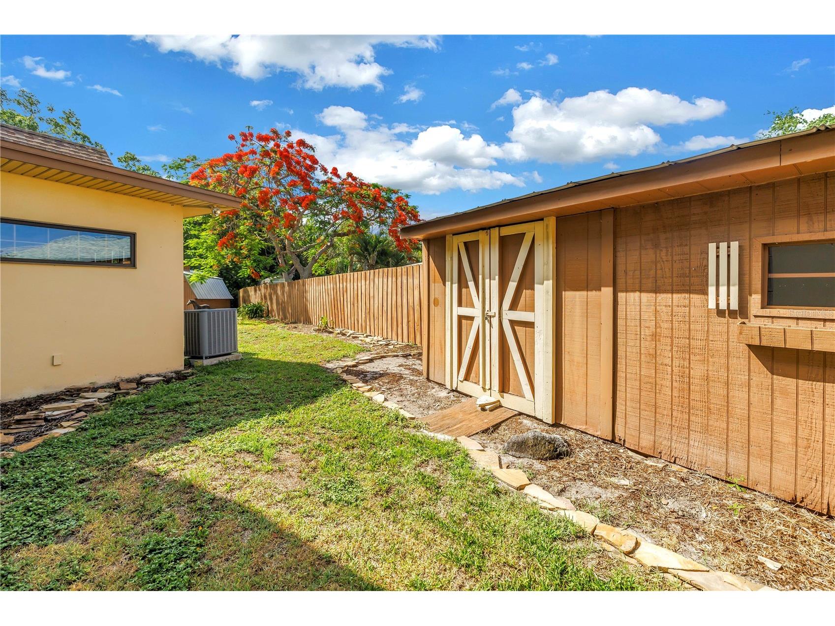 10657 Del Prado Drive E Largo FL 33774 TB8510268 image53