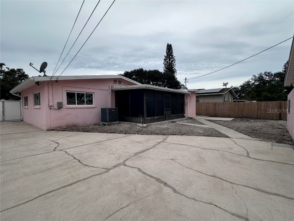 10659 108th Street Largo FL 33778 TB8445562 image23