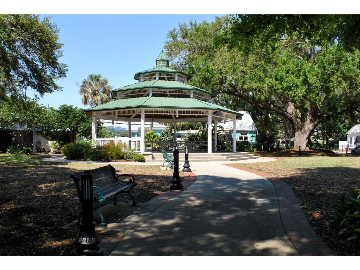 1066 3rd Street N Safety Harbor FL 34695 TB8413000 image8