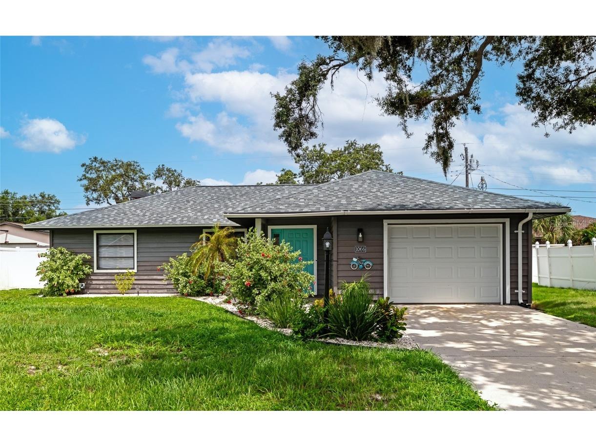 1066 Fundy Road Venice FL 34293 N6133838 image1