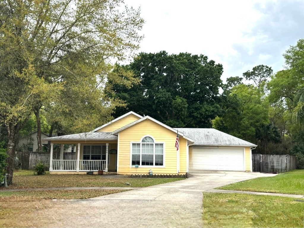 1066 Shady Hollow Drive Deland FL 32724 V4934756 image1