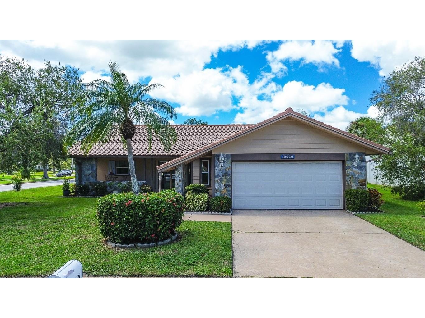 10660 41st Court N Clearwater FL 33762 TB8433649 image1