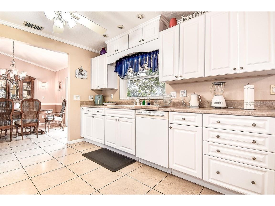 10660 41st Court N Clearwater FL 33762 TB8433649 image13