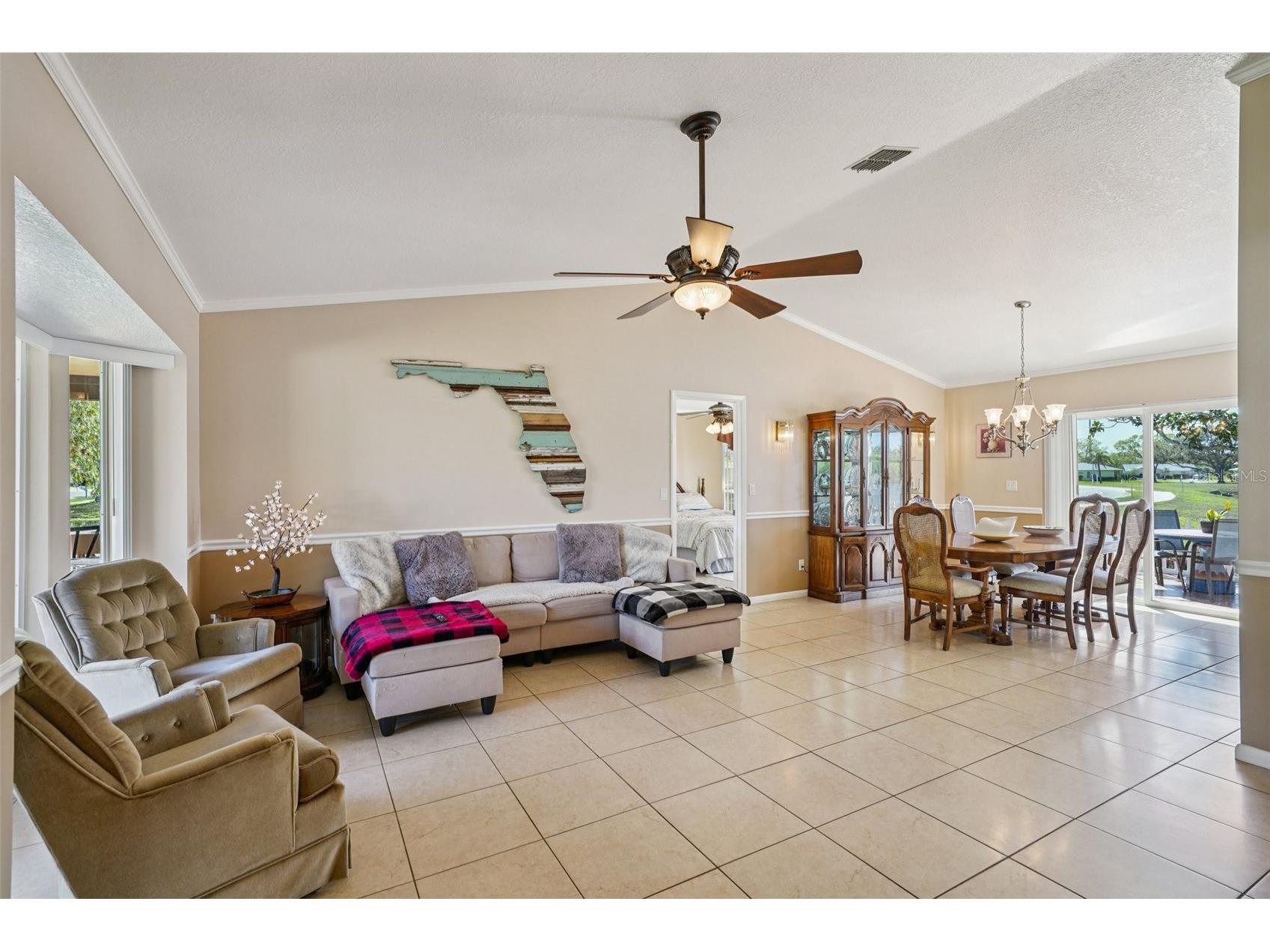 10660 41st Court N Clearwater FL 33762 TB8484157 image10