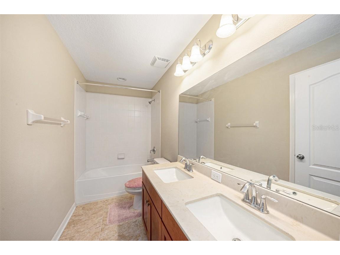 10661 Pictorial Park Drive Tampa FL 33647 TB8442185 image19