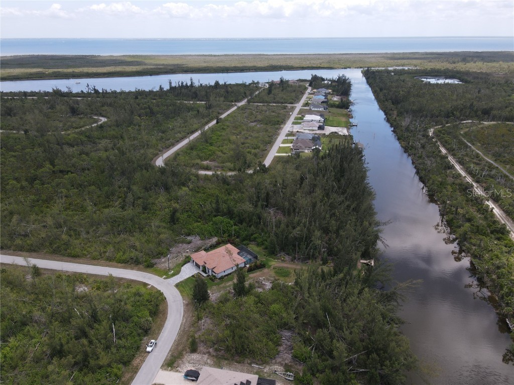 10662 Kearsarge Circle Port Charlotte FL 33981 - SANTA CRUZ WATERWAY C7510186 image10