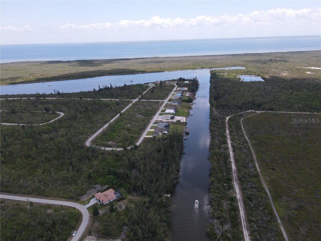 10662 Kearsarge Circle Port Charlotte FL 33981 - SANTA CRUZ WATERWAY C7510186 image5