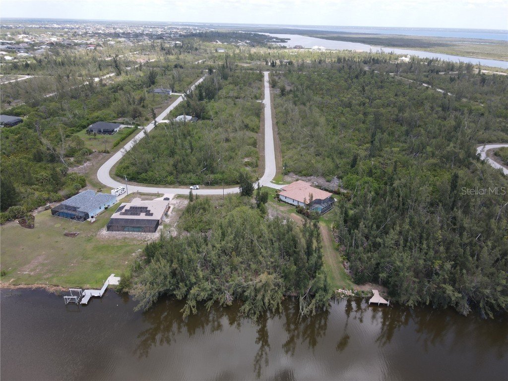 10662 Kearsarge Circle Port Charlotte FL 33981 - SANTA CRUZ WATERWAY C7510186 image9