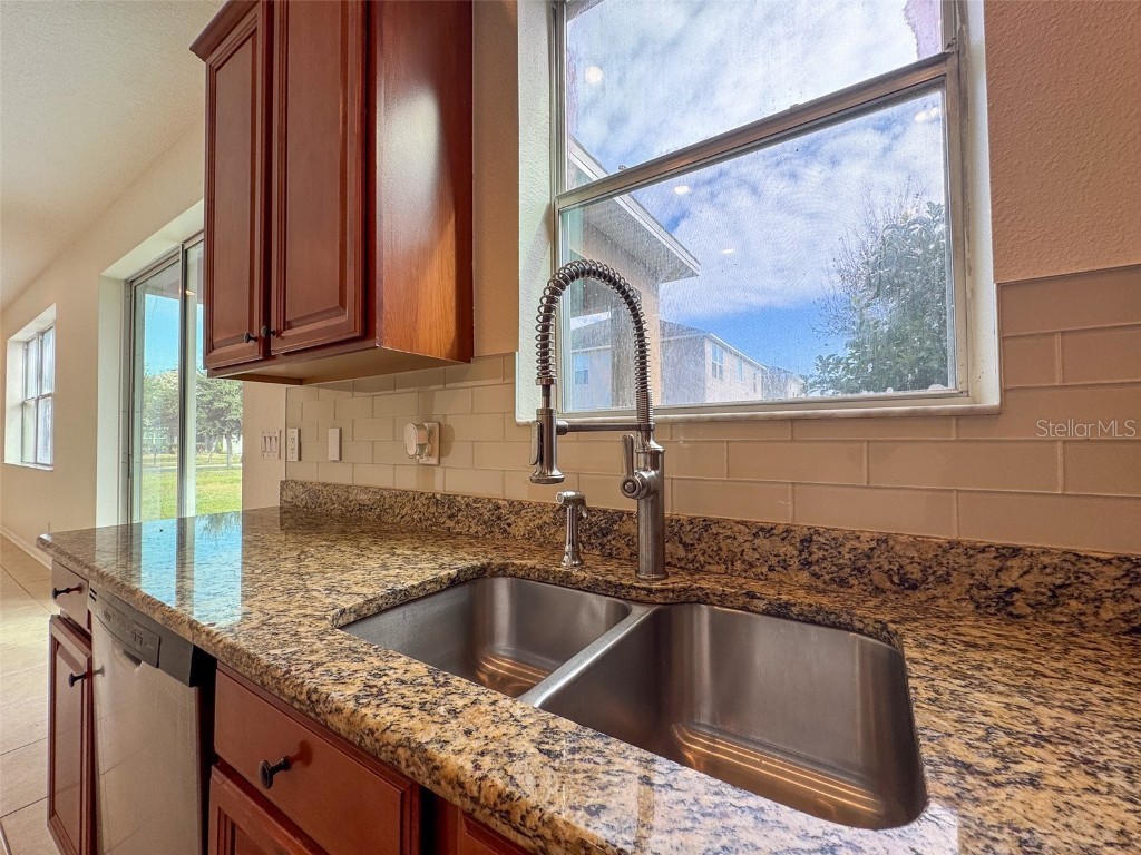 10663 Pictorial Park Drive Tampa FL 33647 TB8461064 image17