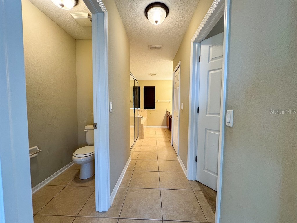 10663 Pictorial Park Drive Tampa FL 33647 TB8461064 image39