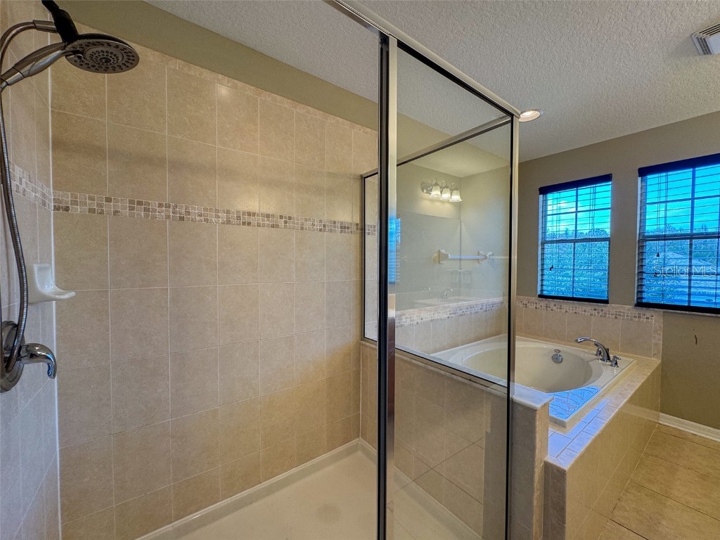 10663 Pictorial Park Drive Tampa FL 33647 TB8461064 image42