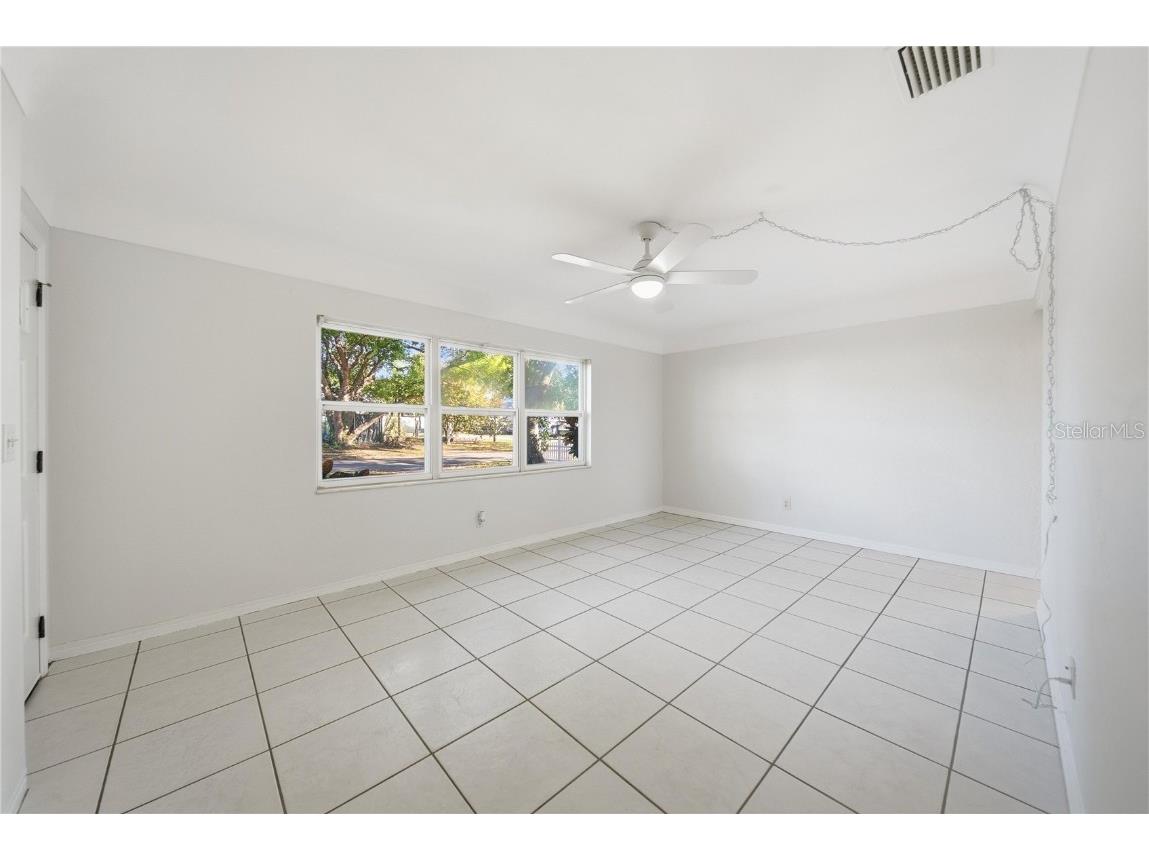 10664 104th Street Largo FL 33773 TB8457461 image5