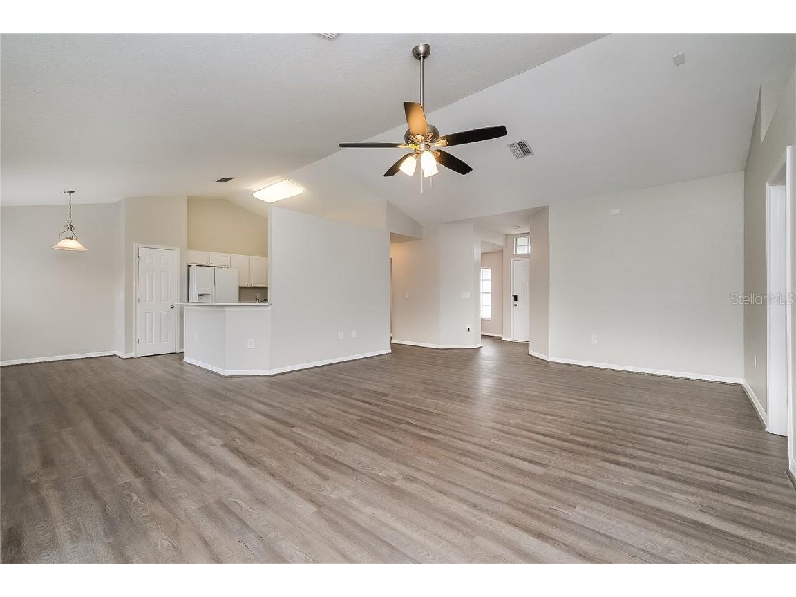 1067 Aladdin Road Spring Hill FL 34609 O6342426 image3