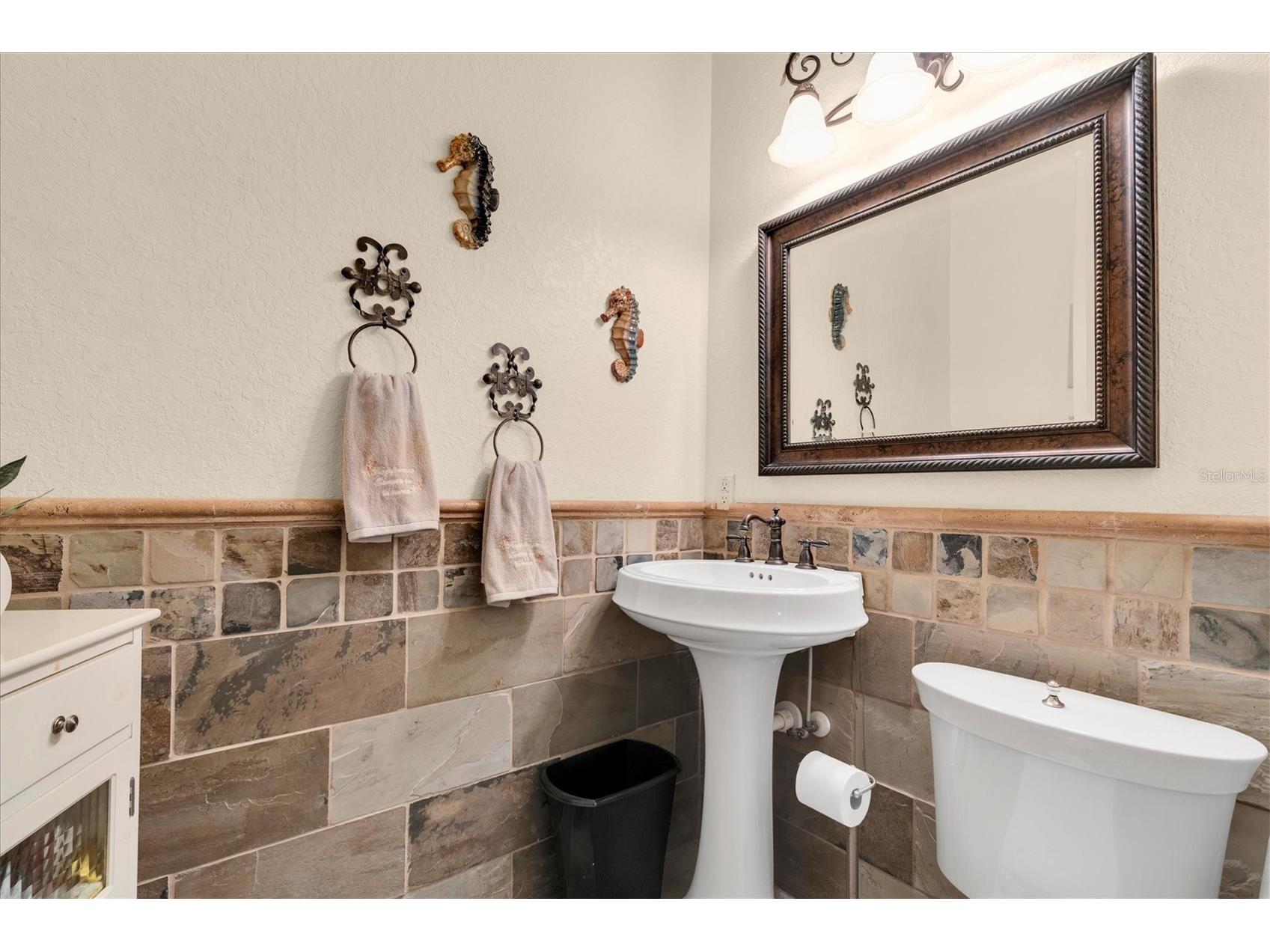 1067 Ashland Avenue Tarpon Springs FL 34689 TB8506106 image69