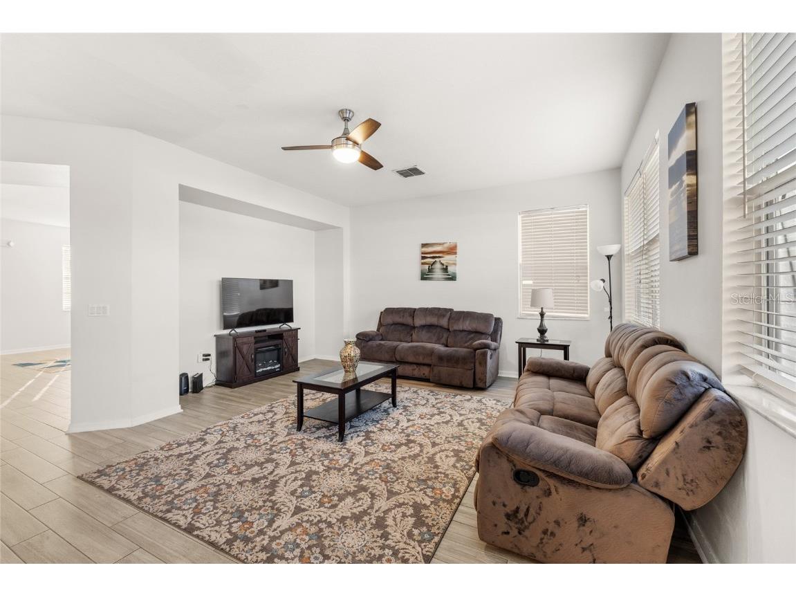 1067 Berkeley Drive Kissimmee FL 34744 O6352726 image7