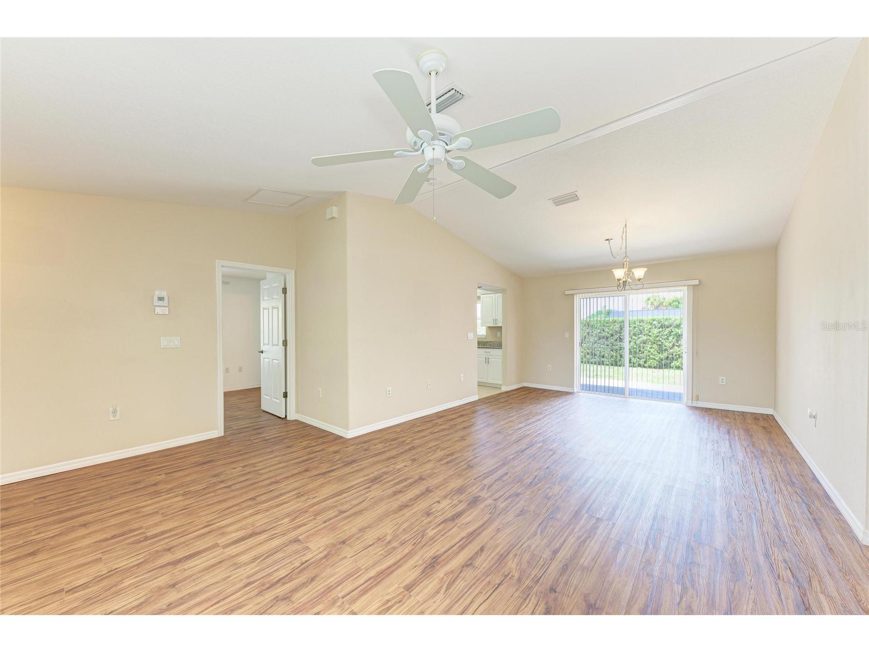 1067 Rosedale Road Venice FL 34293 A4689050 image32